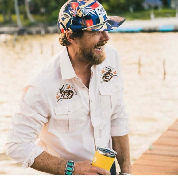 Howler Brothers GAUCHO SNAPSHIRT LAZY GATORS Men’s Small - Picture 5 of 11